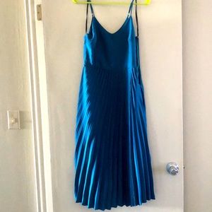 Rachel Roy teal dress with pleats